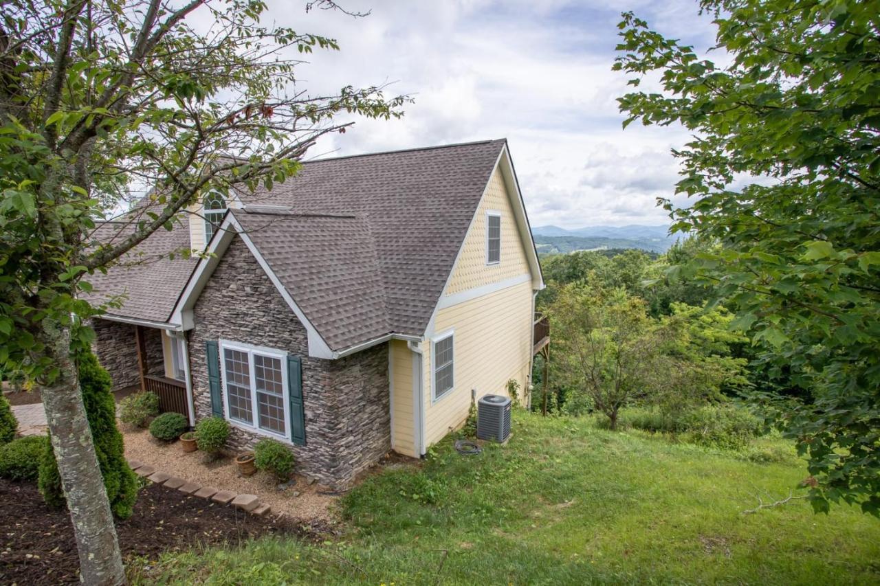 Villa Mountain Tapestry Boone Exterior foto